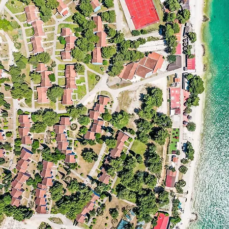 Medena-1 By Interhome