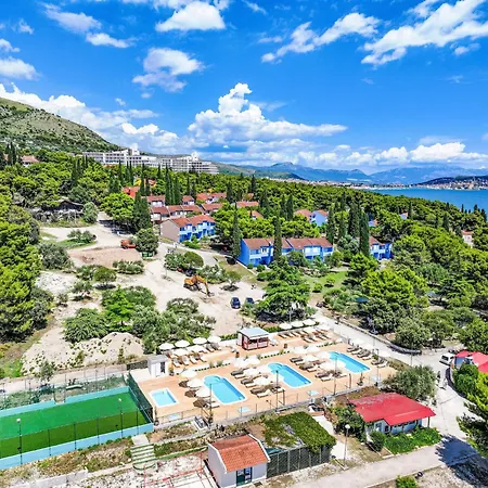 Medena-1 By Interhome Apartmán *